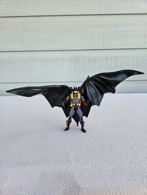 1995 Kenner Batman Forever Deluxe Attack Wing Batman Action Figure